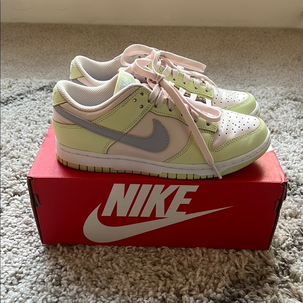 Women’s Nike Dunk Low